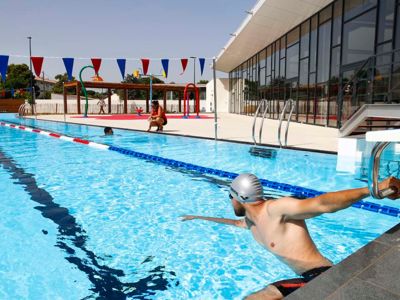 Centre aquatique Ô Pézenas_bassin exterieur_4