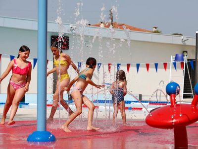 Centre aquatique Ô Pézenas_Jeux d'eau_8