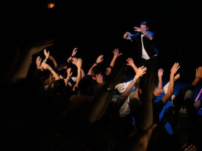 Spectacle humour Robin Gomez « Viens on se rentre dedans mais fort ! »_Palavas-les-Flots_9