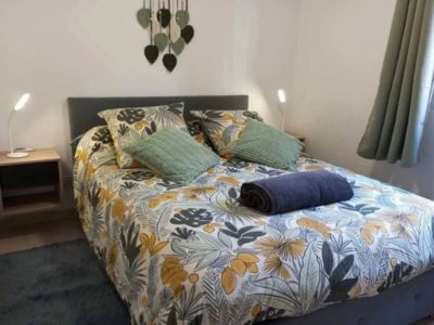 Petite chambre cosy pour laisser vos rêves perdurer_6
