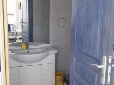 79DBC623-A502-4EDF-90FC-F47FE47B2F49