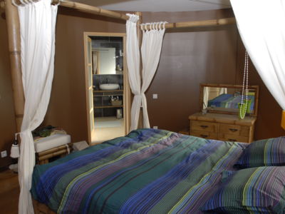 L'Amourier, chambre Africaine (1)