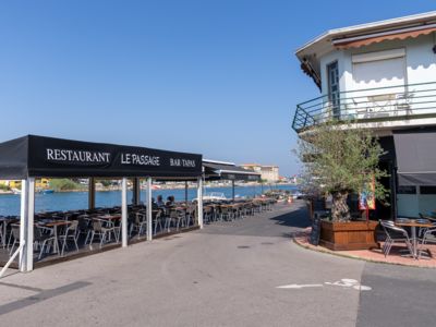 BAR RESTAURANT LE PASSAGE SETE (1)