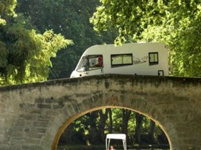 Camping Les Peupliers Colombiers Pont du Midi
