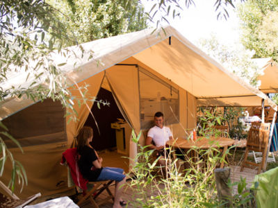 Camping la plage et le bord de mer-Vendres_1