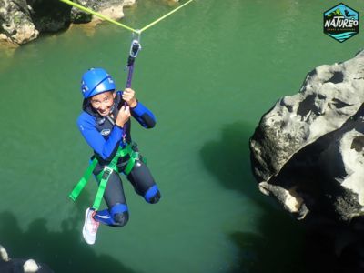 Canyoning_Diable-tyrolienne1