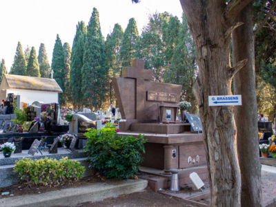 Cimetiere_le_Py_Brassens-M_RICARD_OT-THAU-21049-1200px