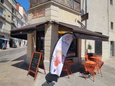 EXTERIEUR MAGASIN