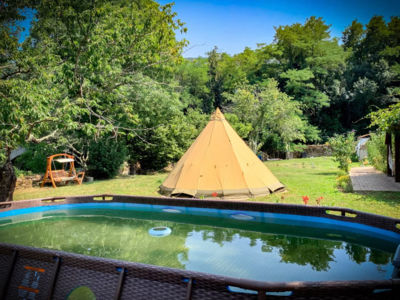 GLAMPING TIPI &PISCINE