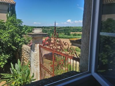 HLOLAR034NO09071_13