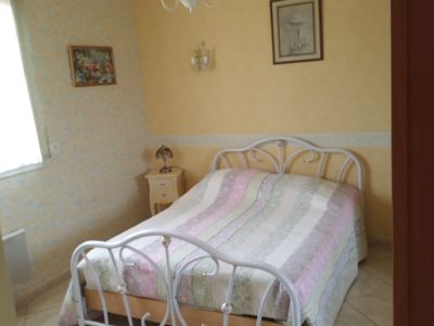 VILLA T3 VIC LA GARDIOLE