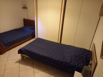2eme chambre avec 2 lits en 90
