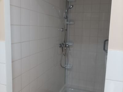 LOCATION BALARUC LES BAINS 7 RUE DE LA REPUBLIQUE ESCOT EVELYNE_04