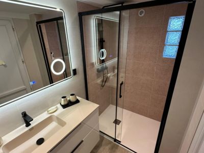 LOCATION BALARUC LES BAINS LES ARBOUSIERS DE THAU CHAMBE CHRISTINE (26)