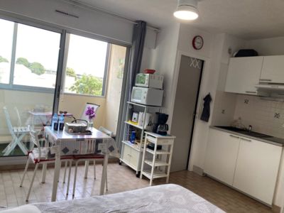 LOCATION BALARUC LES BAINS RESIDENCE EPHEBE 26 VALTHIER CROS BRIGITTE (4)