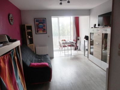 LOCATION-BALARUC-LES-BAINS-RESIDENCE-LES-OLIVIERS-105--PRESTAUX-HELENE-6-