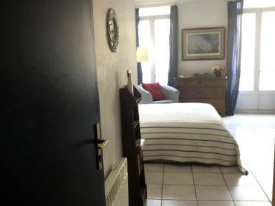 LOCATION MEZE STUDIO COTE RUE DES SALINS SCHIPHORST BARBARA (7)