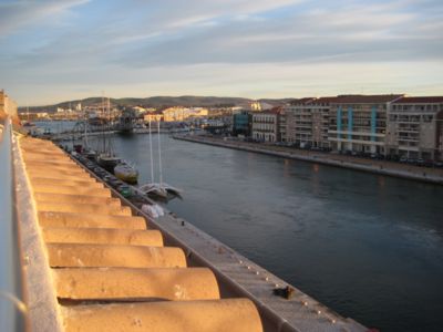 LOCATION SETE ENTRE CIEL ET MER GUGLIELMETTI BRIGITTE (2)