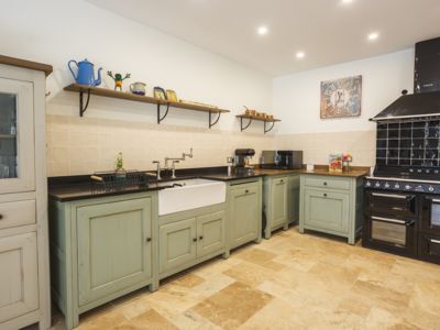 La Maison Flamant Claire Jackson cuisine a