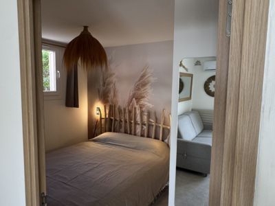 SETE EVASION CHAMBRE ENTREE