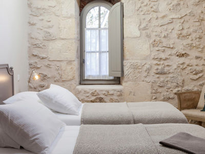 Saint Pierre de Serjac Appartement Le-Quai-de-Reception-lit-twin