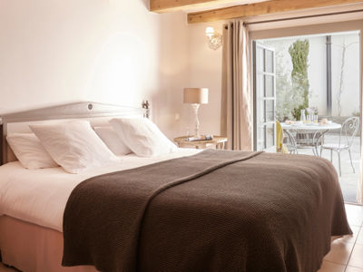 Saint Pierre de Serjac Le-Chai-d Élevage-Chambre-bas