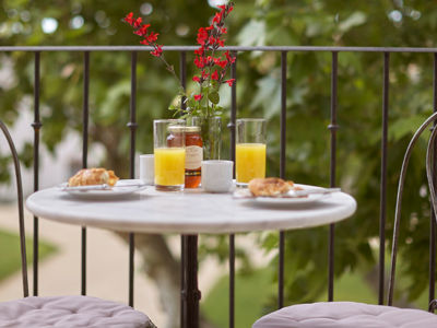 Saint Pierre de Serjac Maison l'Écurie terrasse