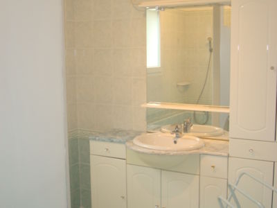 Salle-d-eau-Cros-Henri-les-palenques-7-fa0c826397c649dab92546ed14d380ce