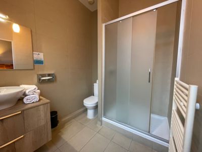 Salle de bains chambre supérieure