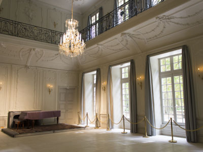 Salon de musique - chateau des eveques
