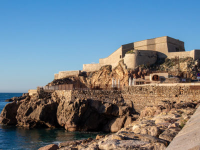 Theatre_de_la_mer-M_RICARD_OT-THAU-21042-1200px