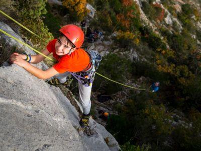 escalade-st-jean-de-bueges-enfant-sam-bie-date-de-fin-de-droit-dec-2030