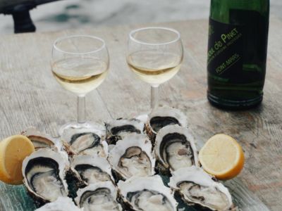 Repas dégustation au bord de l'étang
