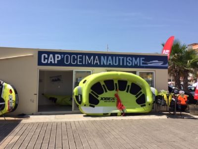 Cap'Oceima Nautisme -Base nautique à côté de l'entrée de Captain Jako