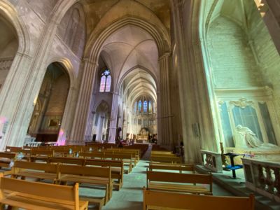 cathedrale-Stpierre-Interieur