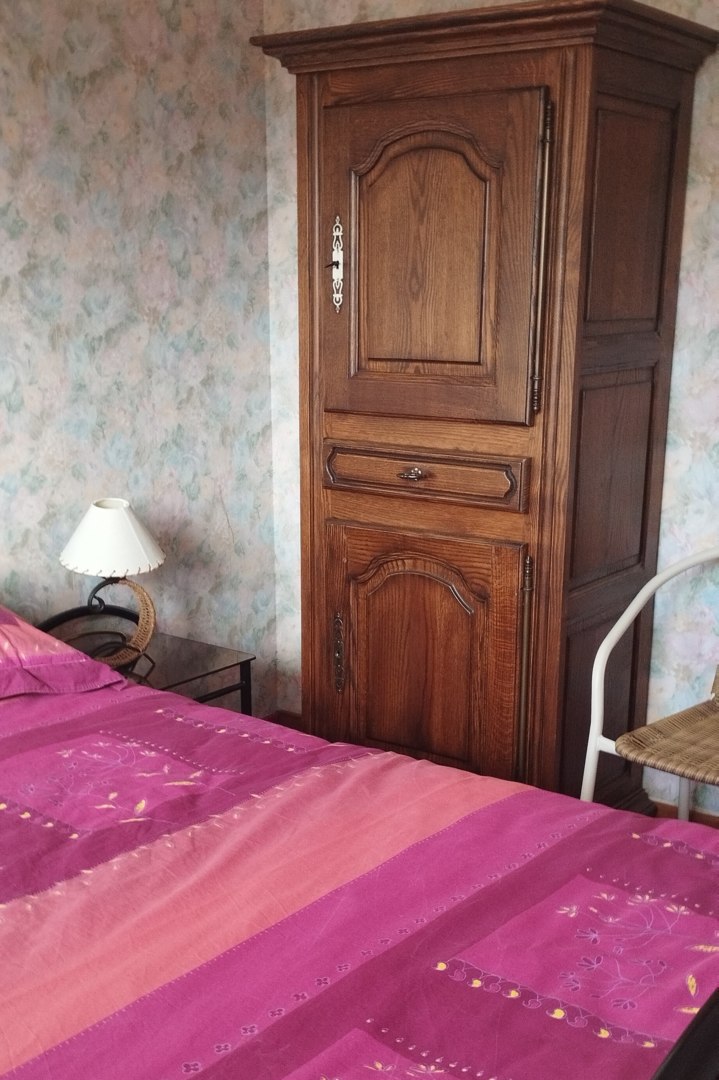 Ch 1_Location 11 Le Guellec_Locarn