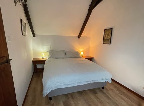 Ouvrir la diaporama Chambre_Gîte_Marie_Kermarch_St Nicolas_du_Pélem