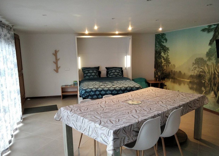 Meublé L'hermite salon 2