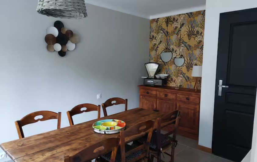 Salle_à_manger_La Daya_St_ Nicolas_du_Pelem