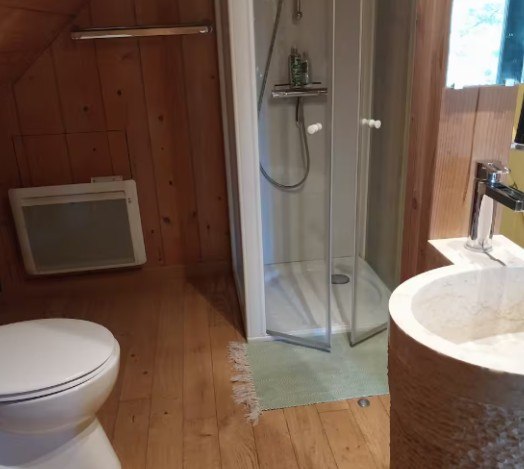 Ouvrir la diaporama Salle_d'eau_Lapoused_Laniscat