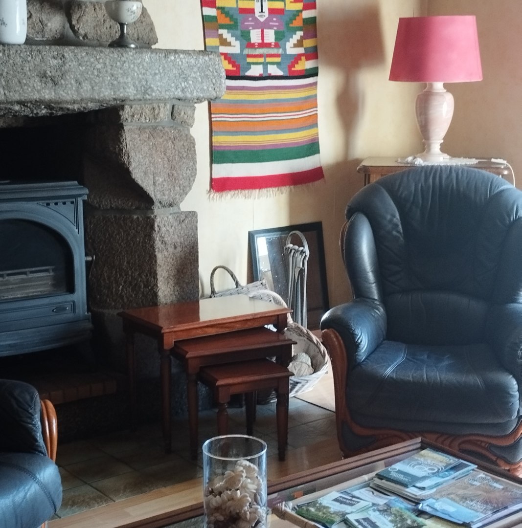 Salon_Location 11 Le Guellec_Locarn