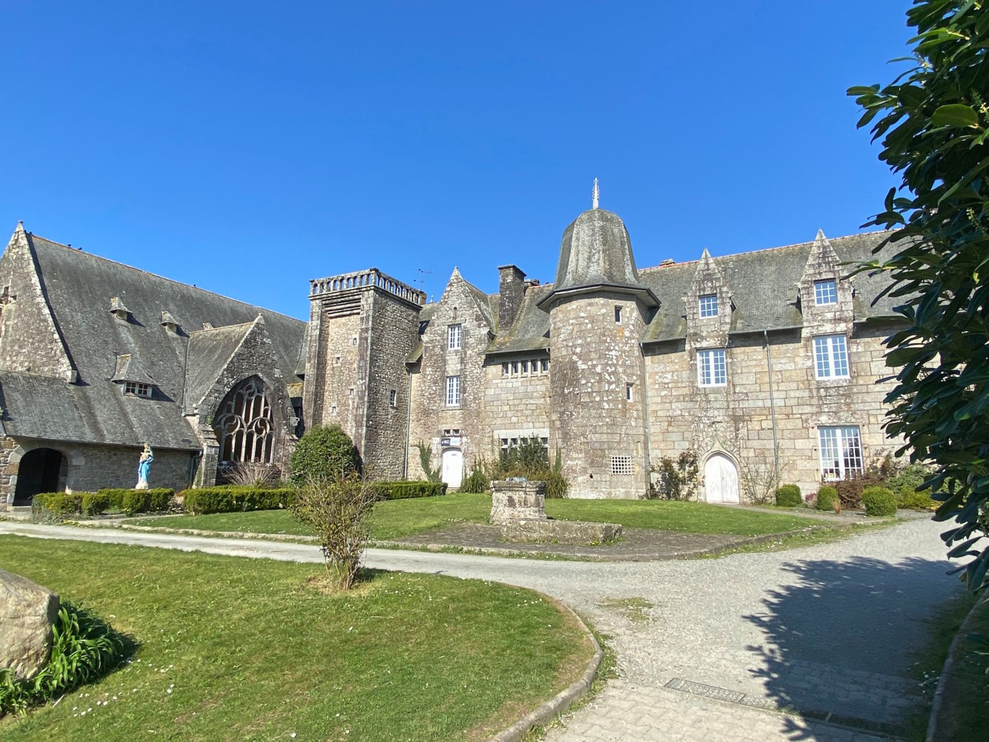 Ouvrir la diaporama Notre Dame de Campostal, Rostrenen