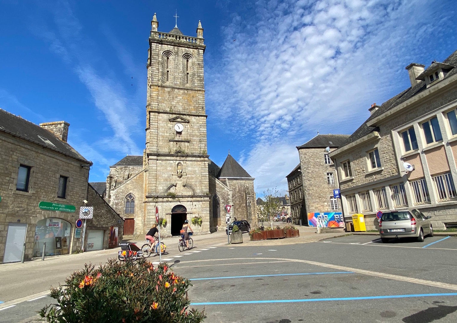Collégiale Notre Dame du Roncier