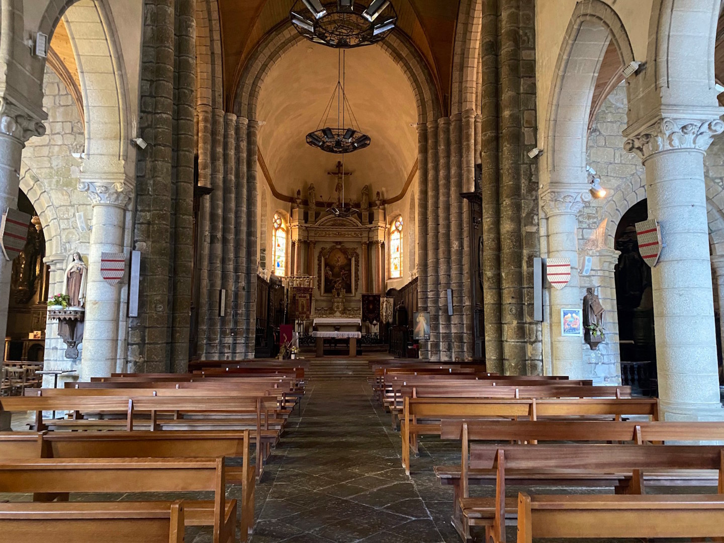 Collégiale Notre Dame du Roncier