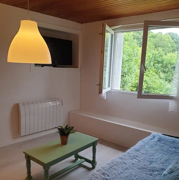 salon et chambre_gite_impasse_fontaine_Rostrenen