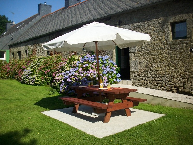 Ouvrir la diaporama terrasse 1_gîte_pempoul_even_Rostrenen