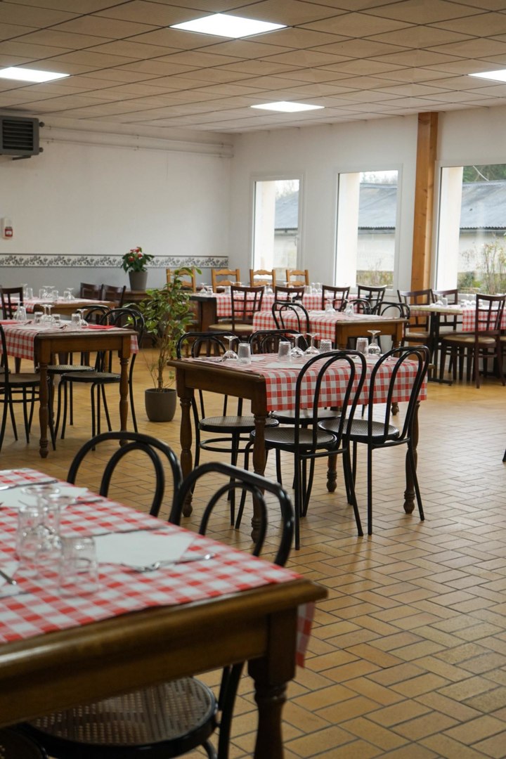 Ouvrir la diaporama La cuisine du Monde, Plounévez-Quintin