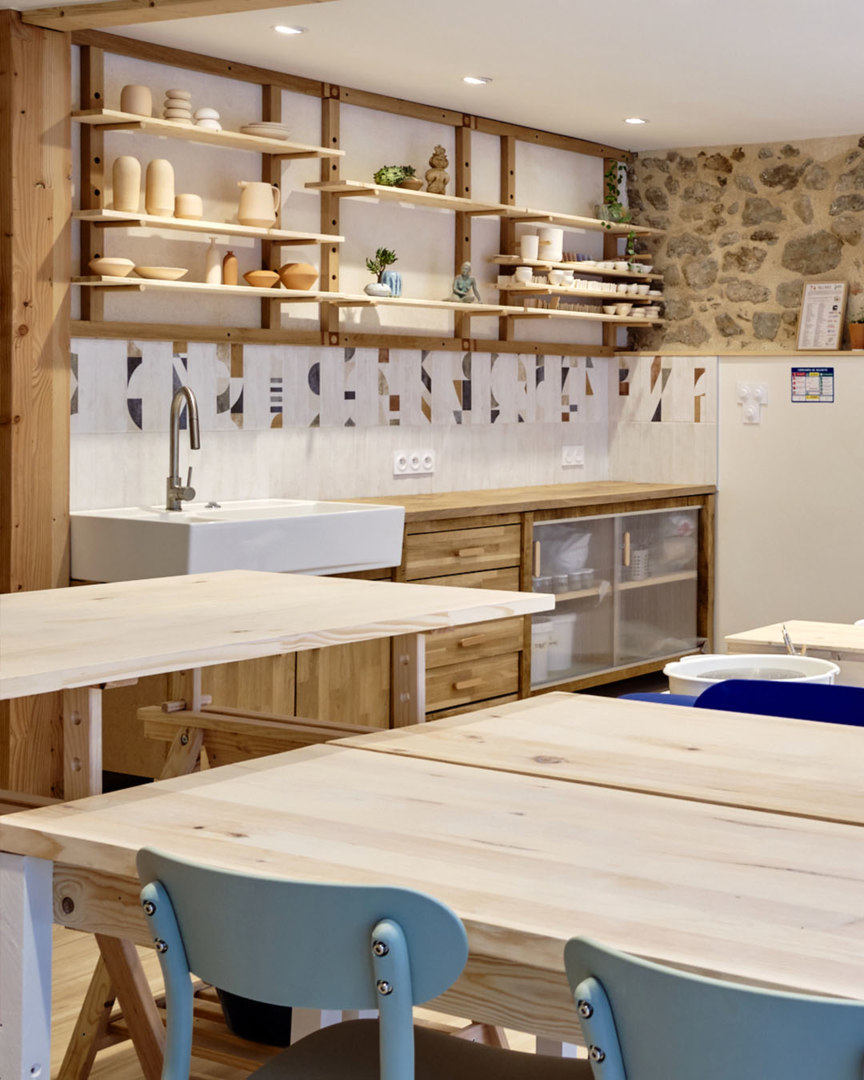 Atelier Kiwano, Rostrenen