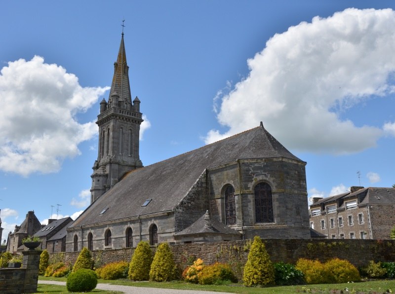 eglise-gouarec