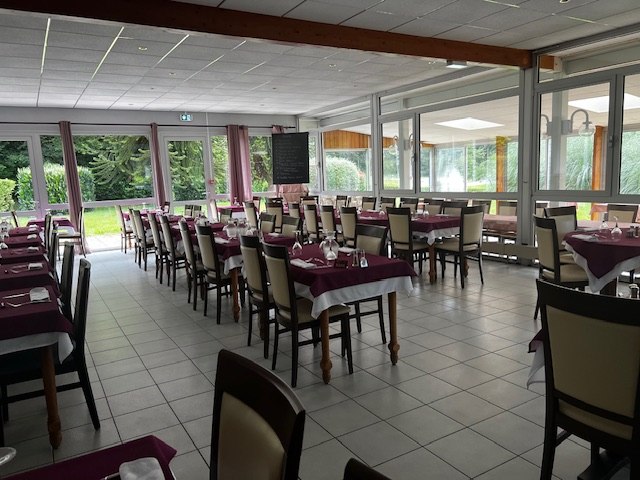 Ouvrir la diaporama Hôtel Henri 4 - Rostrenen